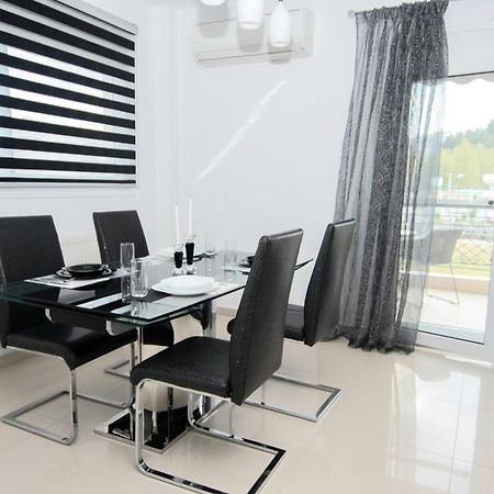 Néa Péramos Mistral Luxury Living 아파트 호텔 외부 사진