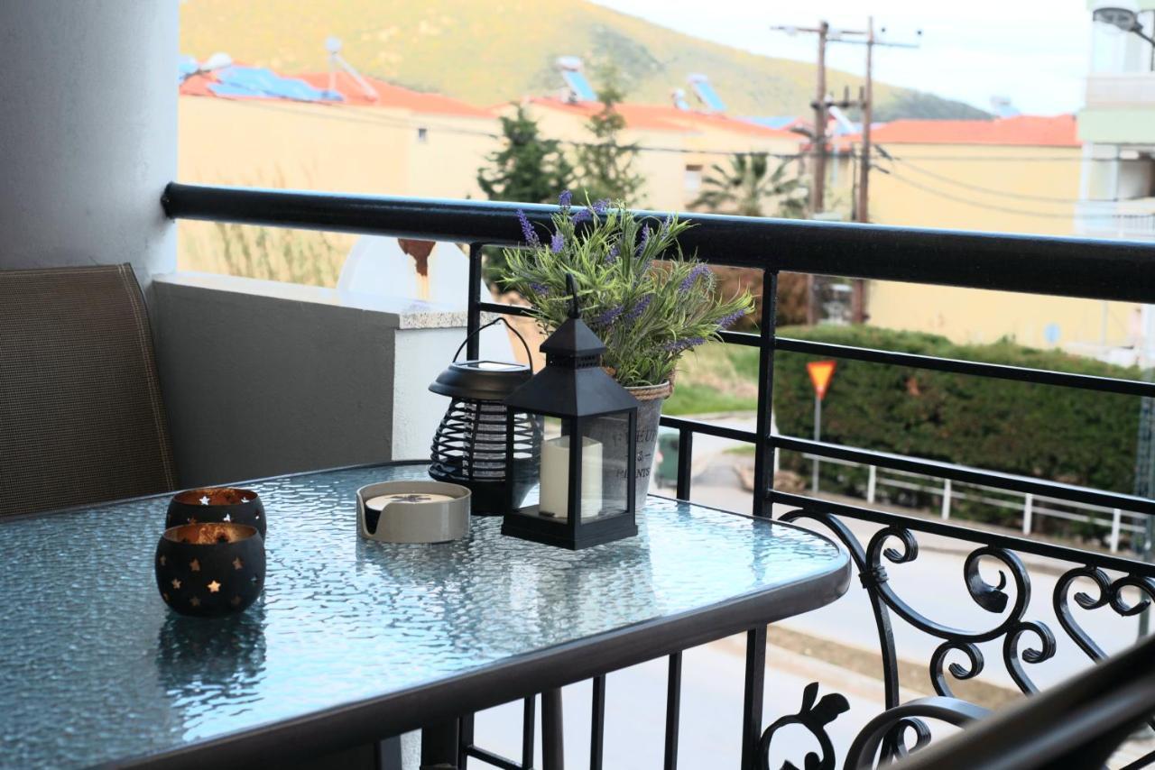 Néa Péramos Mistral Luxury Living 아파트 호텔 외부 사진